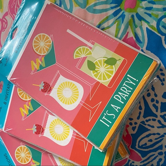 Party Invitations - Set of 24 Hallmark Cards - Picture 4 of 7